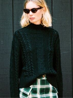 Ciao Lucia Olivier cable knit sweater in Forest green